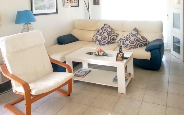 House With 2 Bedrooms in Torrevieja, With Pool Access, Furnished Garde