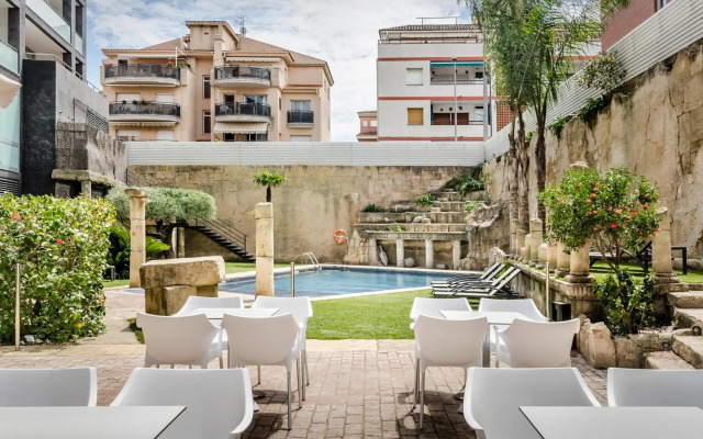 Exe Cunit Suites & Spa