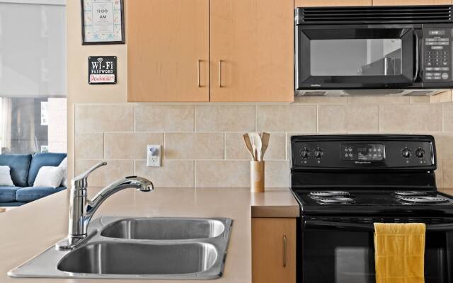 GLOBALSTAY. Gorgeous Downtown Condos. Free parking