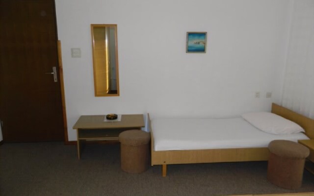 Rooms Nada
