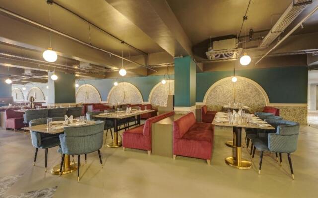 Sunday Hotel Vadodara