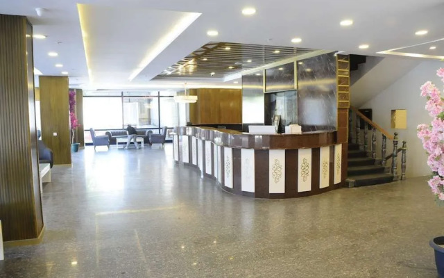 Yeni̇ Sevcan Hotel