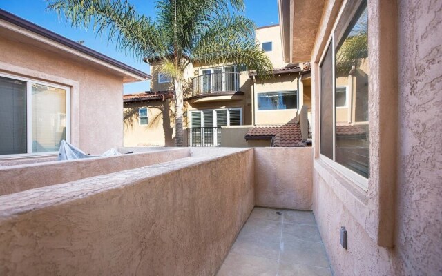 Scenic 4br/3.5ba in PB by Domio