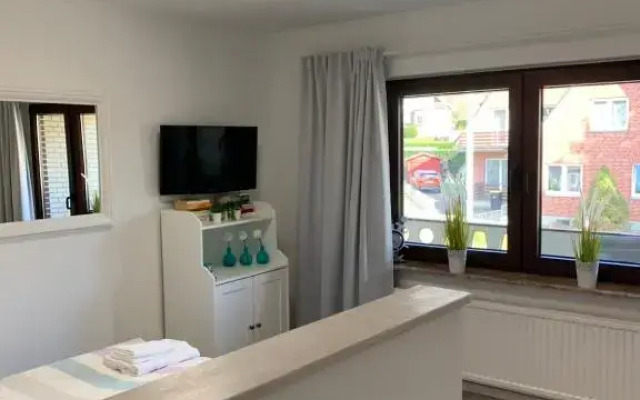 Labud 25 Am Ploner See in Bosau