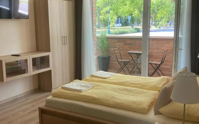 Varázskő Apartmanház, Gyula