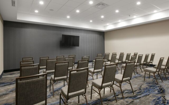 Fairfield Inn and Suites Dallas East