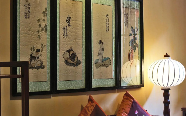 Vinh Hung Heritage Hotel