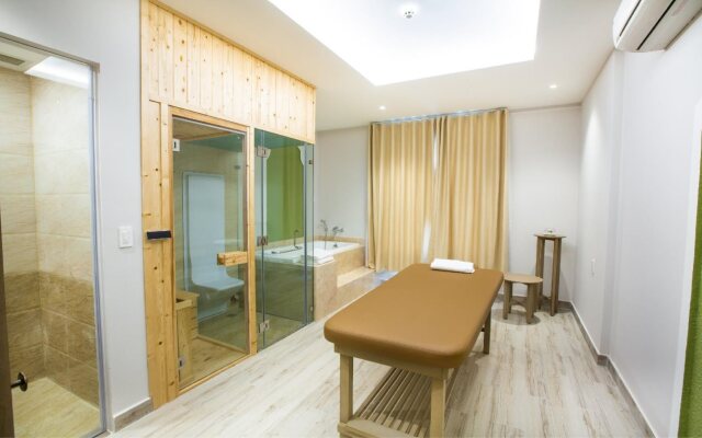 Hoa Binh Phu Quoc Hotel