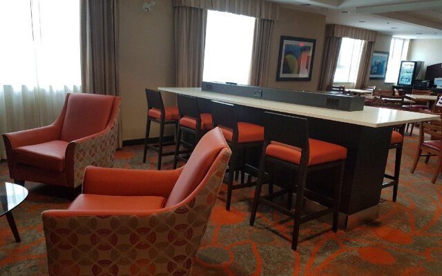 Holiday Inn Express and Suites Kincardine