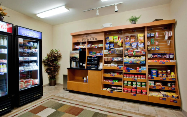 Candlewood Suites Norfolk Airport by IHG