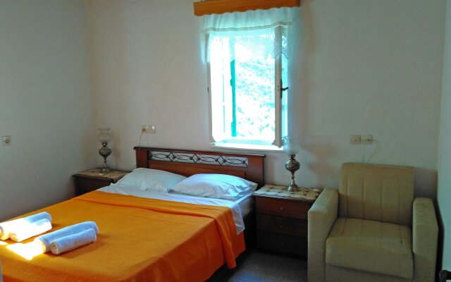Guesthouse IRO