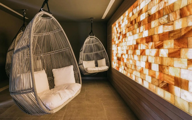 Mangia's Torre del Barone Resort and SPA