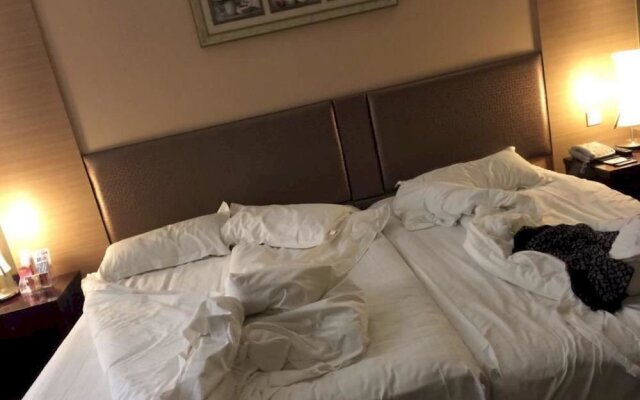 Huiyuan Business Hotel