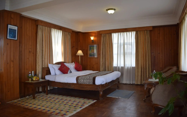 The Fort Resort