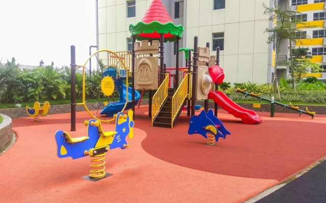 Spacious and Modern 2BR Springlake Summarecon Bekasi Apartment