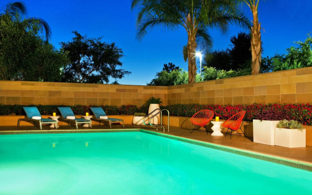 Aloft Ontario-Rancho Cucamonga