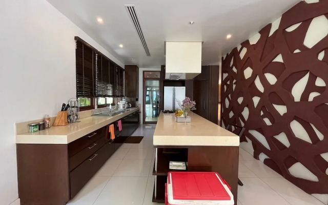 Amatapura Beach Villa 1