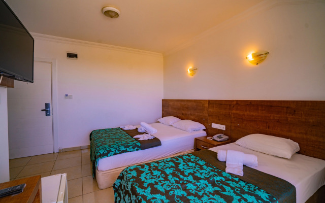 Prenses Sealine Beach Hotel