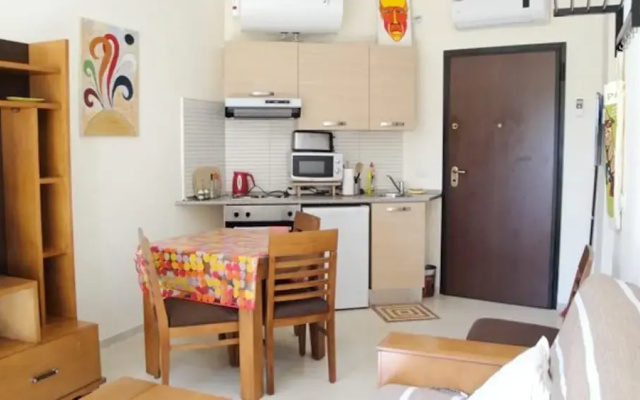 Apartment With 2 Bedrooms in Port El Kantaoui, With Pool Access, Enclo