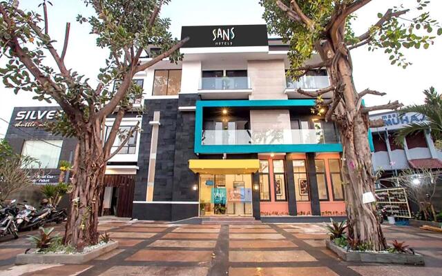 Sans Hotel Fif Fa Premiere Malang
