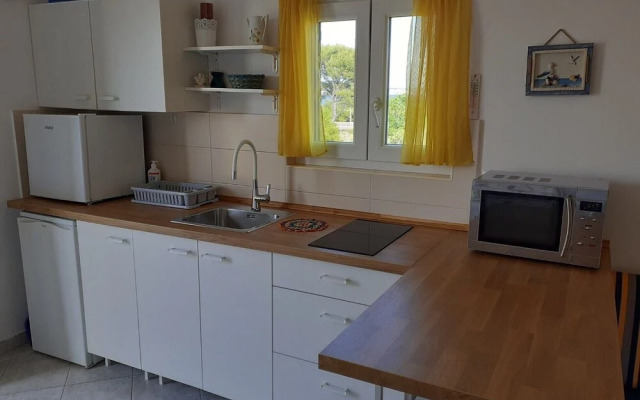 Brane - Charming and Close to the sea - SA1