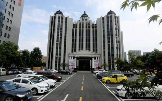 Hangzhou Fuyang Blue Diamond International Castle Hotel