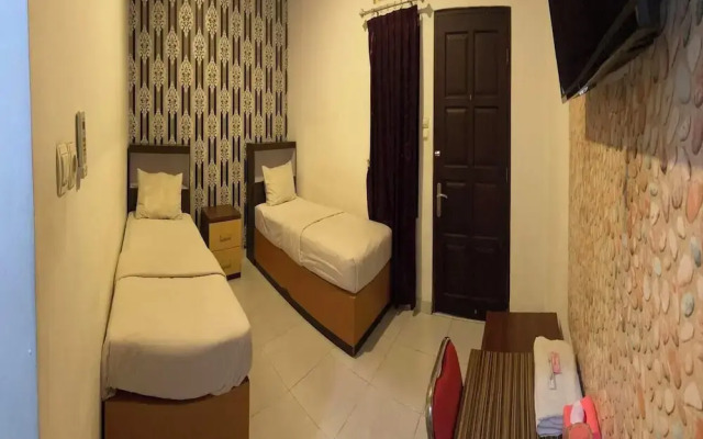 99 Guest House