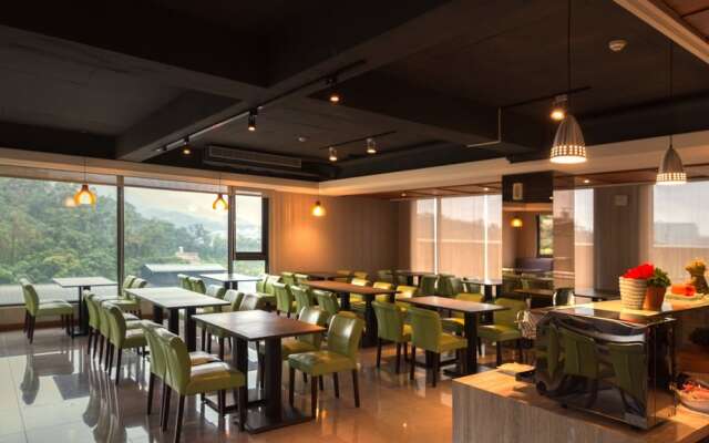 Ihotel
