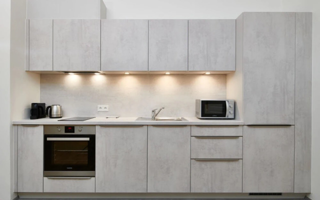 VN48 Suites by Adrez Living