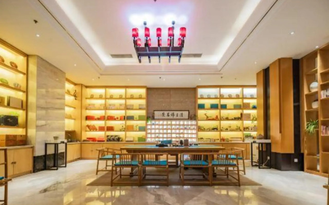 Soaring Dragon Hotel