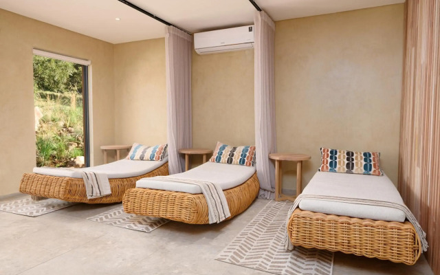 Cradle Boutique Hotel
