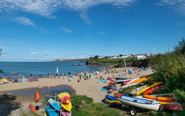 Holiday Home Tresaith