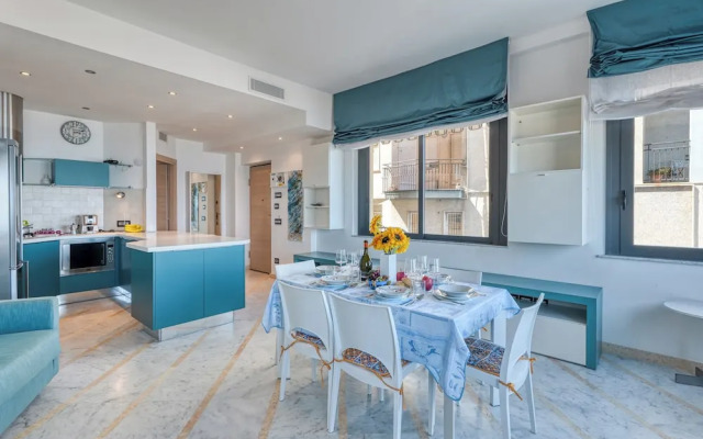 Front Beach Magic Sea - 20m From The Sea