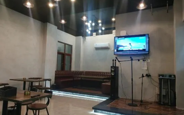 Huidong Shuangyuewan Summer Cold Wind Inn