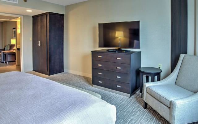 Embassy Suites by Hilton Indianapolis North