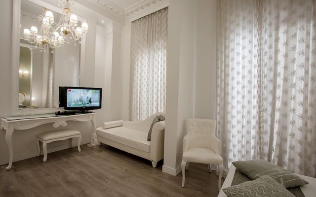 Athens Diamond Homtel