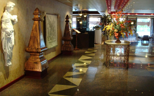 Hotel Cervantes