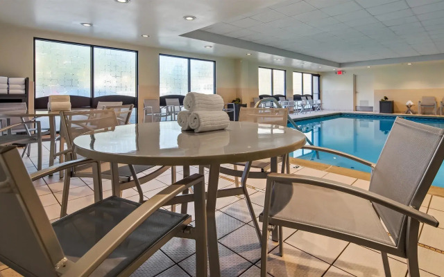 Holiday Inn Express & Suites Cincinnati Riverfront by IHG