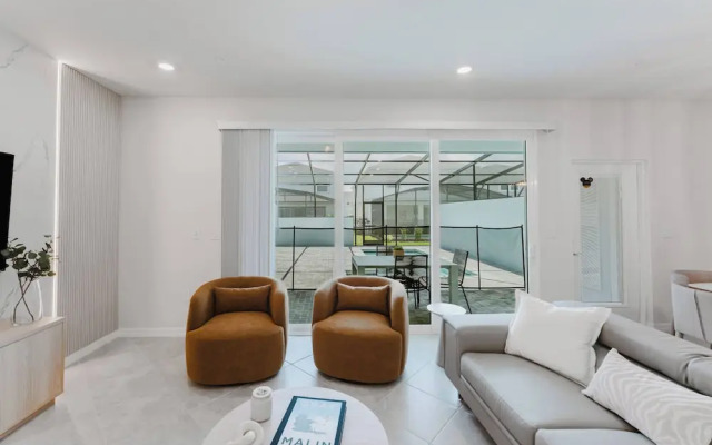 Windsor Cay 5bd With Pool