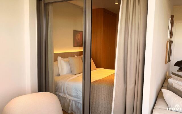 White 2880 - Pinheiros