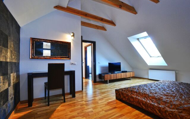 Rentida Apartments