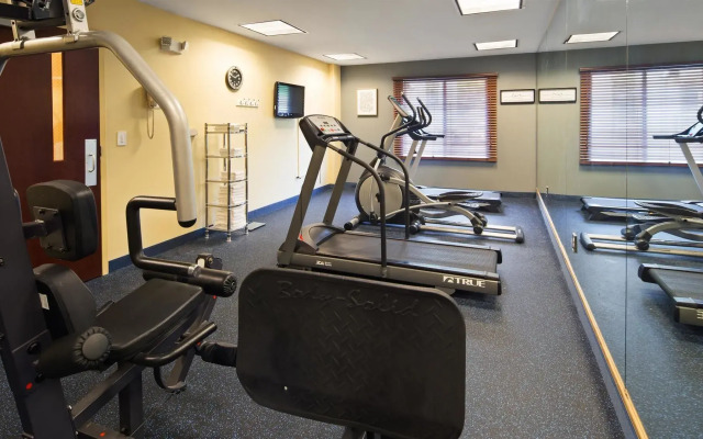 Best Western Plus Waynesboro Inn & Suites Conference Center