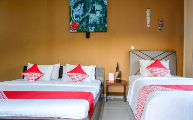 OYO 992 Semilir Senggigi Inn