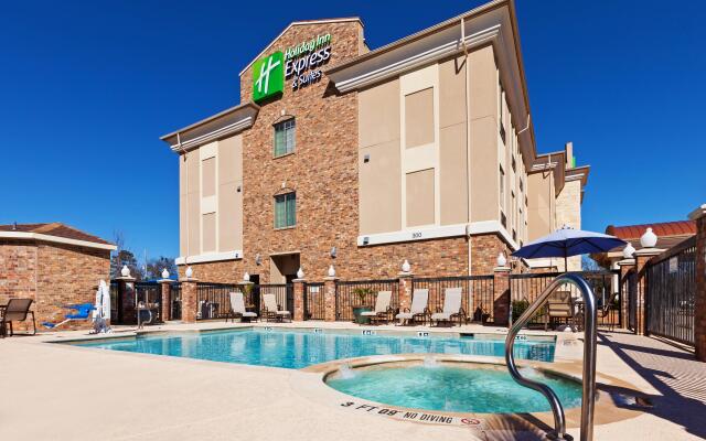 Holiday Inn Express and Suites Henderson, an IHG Hotel