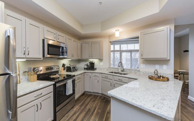 Mint House Nashville - Hillsboro Village