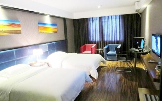 By Ron Hotel