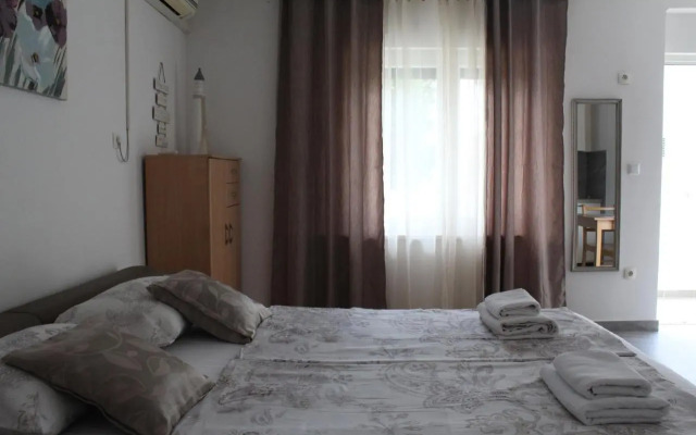 Guesthouse Maestral