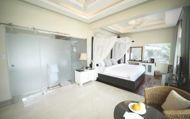 Matinloc Island Resort