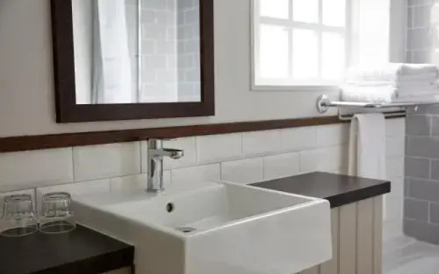 Ravensworth Arms Hotel