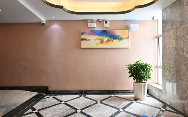 Huangyuxuan Hotel (Fumin Subway Station of Shenzhen Convention and Exhibition Center)